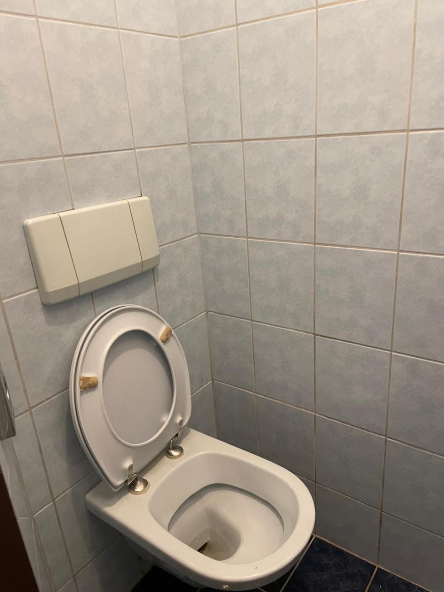 U6 Schoepfwerk Home Вена Экстерьер фото