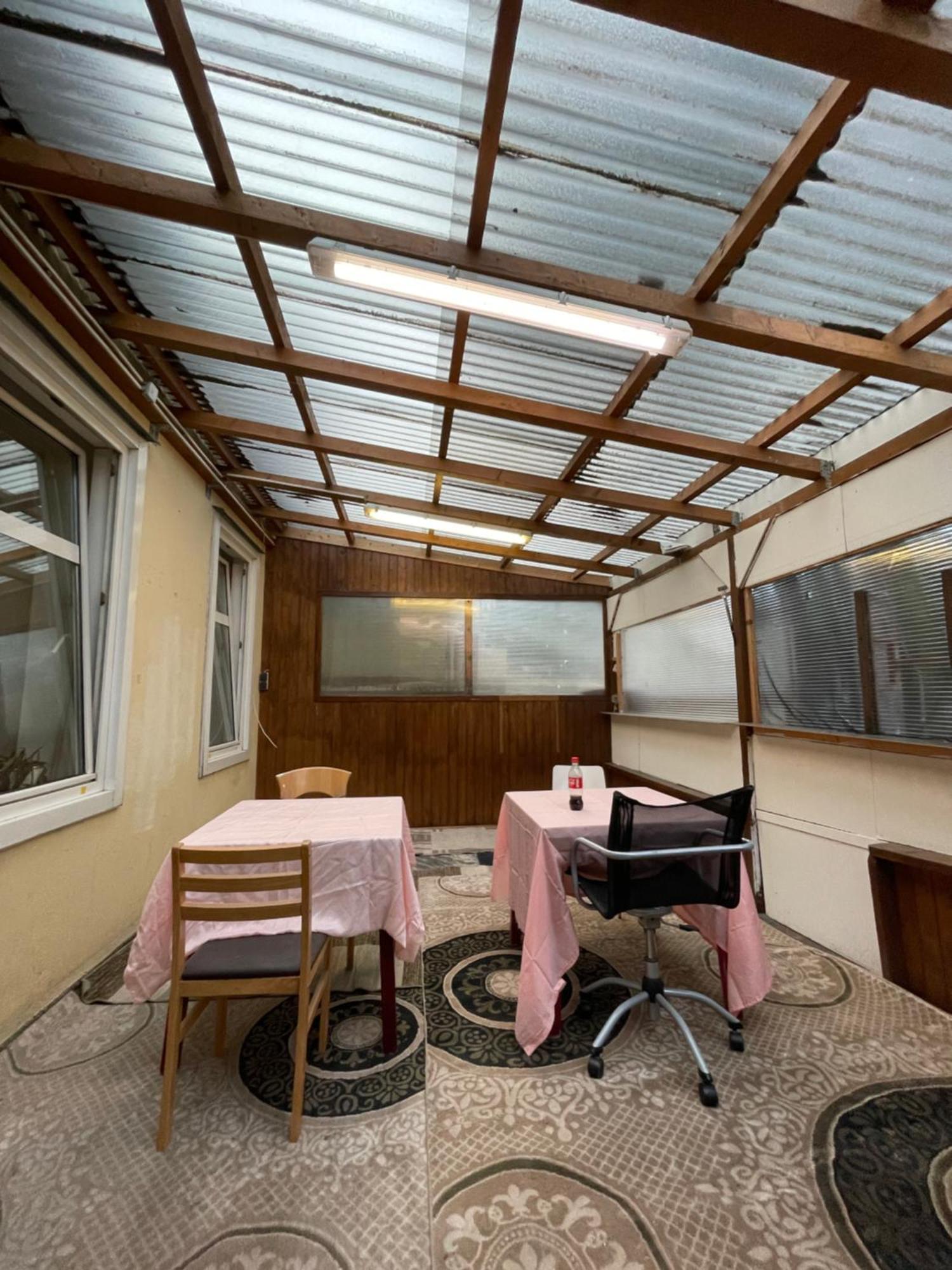 U6 Schoepfwerk Home Вена Экстерьер фото